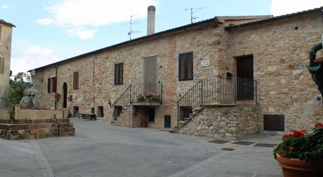 Casa Vacanze in Borgo, Prenota Hotel Monteverdi Marittimo Toscana