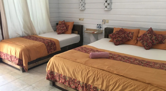 Tarci Bungalows Lembongan, Забронировать Отель «постель и завтрак» Отели Лембонган с парковкой, рядом с Пляж Нуса Лембонган, Парковка