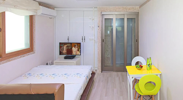 Geoje Willow Tree Pension, Забронировать Отель Отели Кодже с бассейном, Бассейн