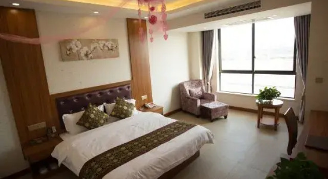 Люкс Deluxe Yiyang Jiu Duan Line Boutique Hotel