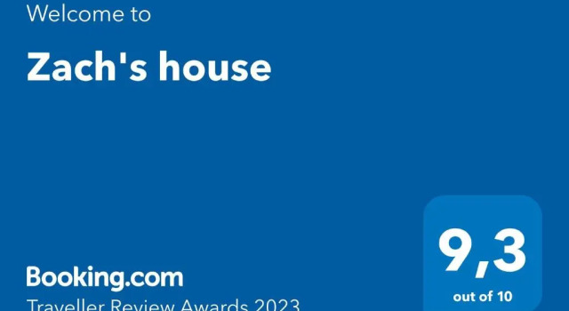 Zachs house, Book Hotel  