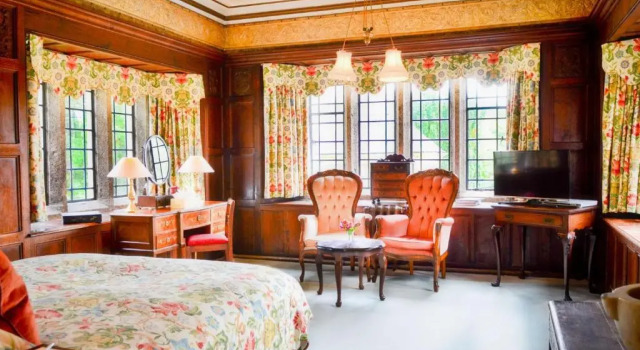 Sviitti puutarhanäkymä Lewtrenchard Manor Hotel