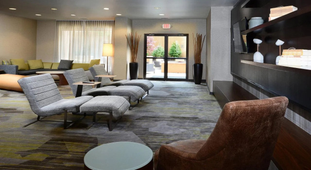 Courtyard Beckley, Book Hotel Beckley West Virginia
