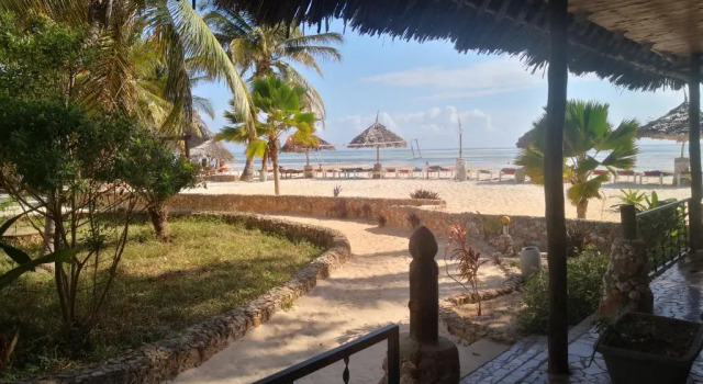 Двухместный номер Economy Mambo Ocean Resort