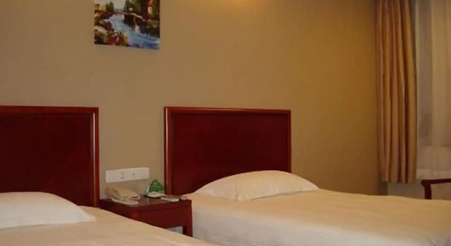Двухместный номер Standard GreenTree Inn Jiujiang Railway Station Hotel