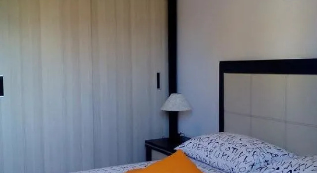 Apartments Bolt