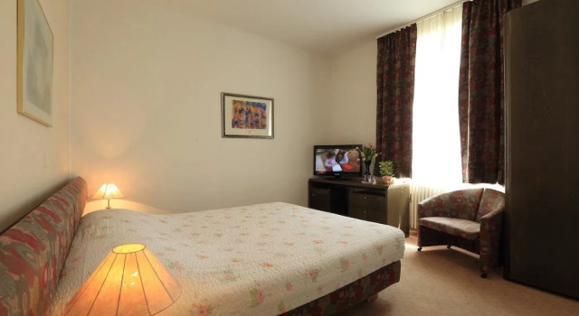 Hotel Garni dei fiori, Забронировать Отель Аскона Locarno Ascona Losone, рядом с Golfclub Patriziale Ascona