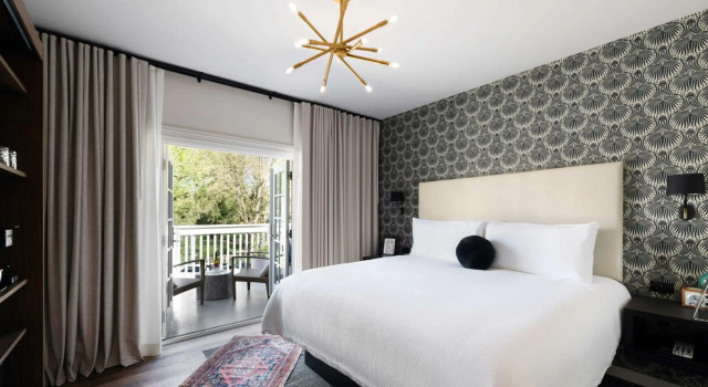 El Dorado Hotel
