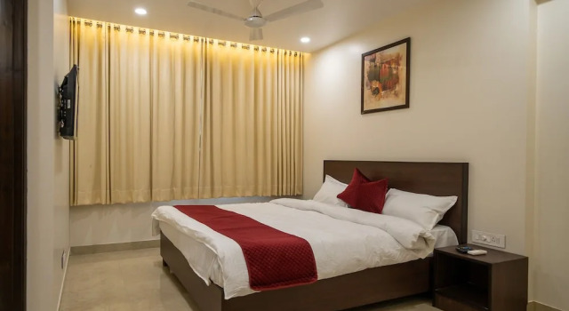 Sheerha Royal Residency, Rezerwuj Hotel Hotele w Rajasthan z parkingiem, Parking