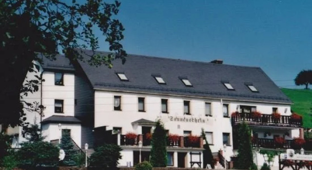 Hotel Pension Sonnenschein, Book Hotel Oberschöna Ore Mountains