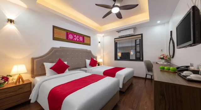 Двухместный номер Deluxe Hanoi Liliane Hotel and Travel