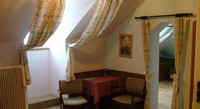 Kaiserhof, Book Hotel Hotels in Neunkirchen with Parking, Parking