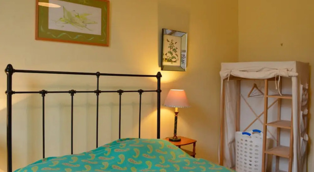 Central Edinburgh New Town Flat, Забронировать Отель Новый город Эдинбург, рядом с Национальный музей Шотландии