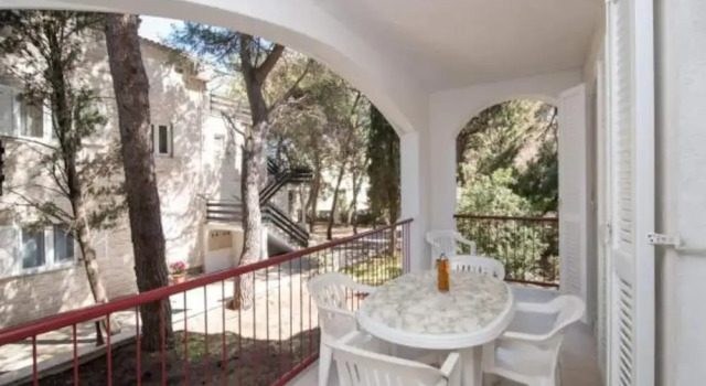 Апартаменты Apartments Boguvila - Two-bedroom Family Apartment With Terrace -