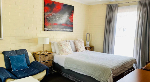 The Mews Motel, Buchen Sie Motel Launceston Tamar Valley