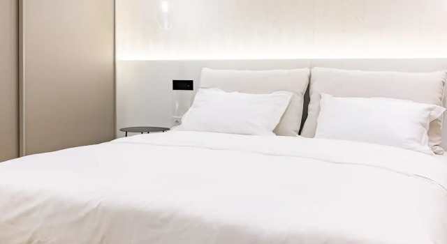 Полулюкс STF Luxury Suites