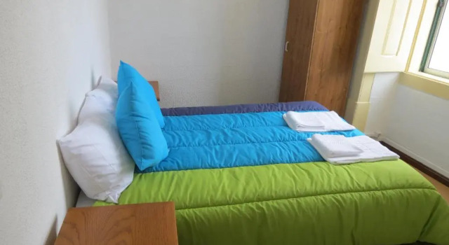 Alojamento Local Duartes, Забронировать Отель Отели Коимбры с парковкой, рядом с Маленькая Португалия, Парковка