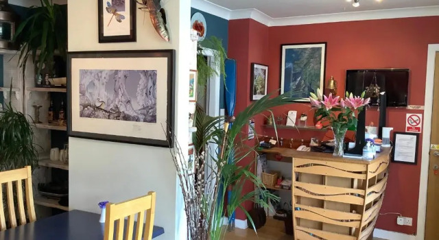 Struan House B&B, Забронировать Отель «постель и завтрак» Отели Glasgow & The Clyde Valley с парковкой, Парковка