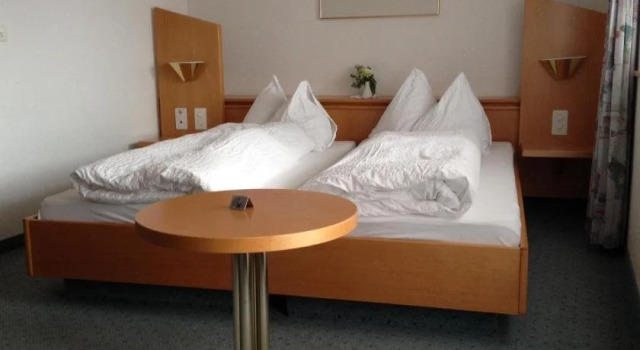 Hotel Ahorni, Book Hotel Oberwald Obergoms
