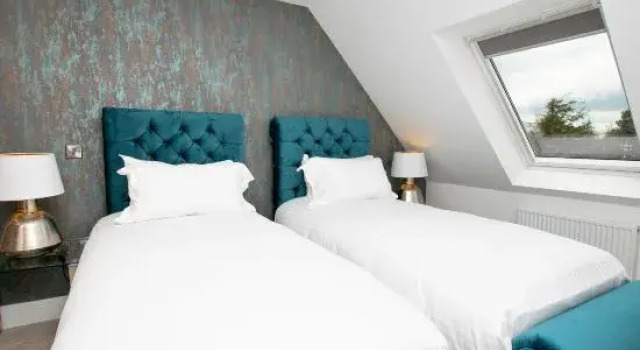 Your Apartment | Bristol Rowan Tree - No.7, Забронировать Апартаменты/квартира Апартаменты Бристоля, рядом с We The Curious, Апартаменты/квартира