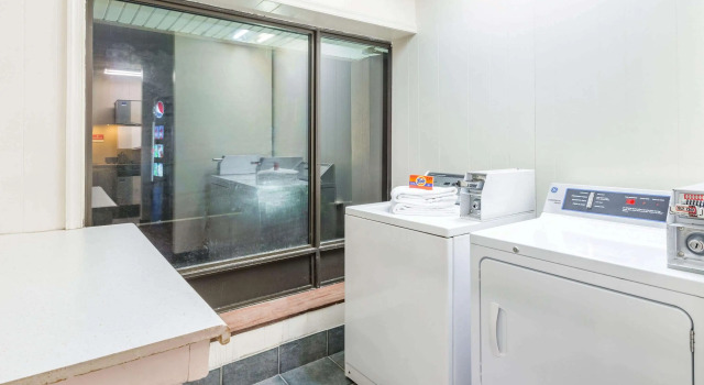 Ramada by Wyndham West Atlantic City, Забронировать Отель Атлантик-Сити Джерси-Шор