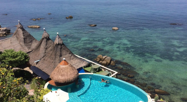 Кровать в общем номере DD Hut Koh Tao