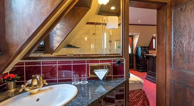 Номер Standard с балконом Burghotel auf Schönburg