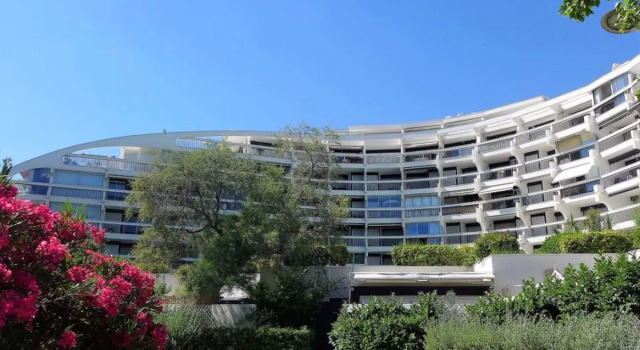Ulysse Plage 26570, Rezerwuj Hotel Hotele w Camargue z parkingiem, Parking