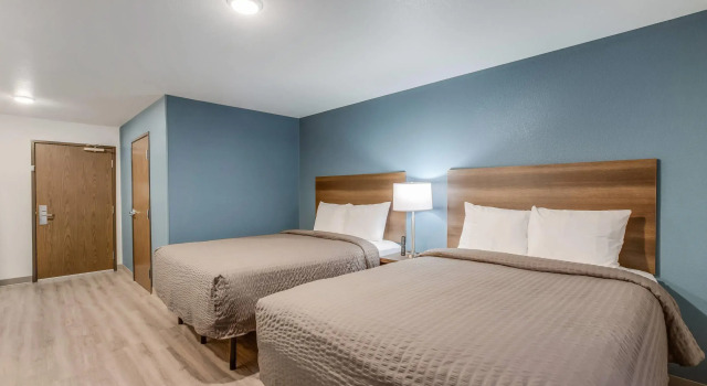 Четырёхместный номер Standard WoodSpring Suites Novi Farmington