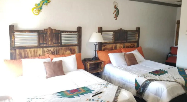Номер Deluxe Adobe Sands Motel
