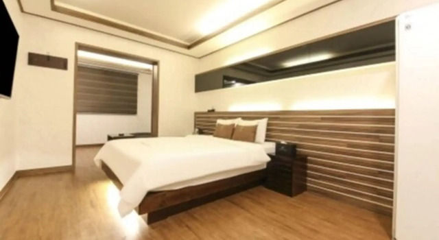 H Hotel Ulsan, Rezerwuj Hotel Hotele w Ulsan z parkingiem, Parking
