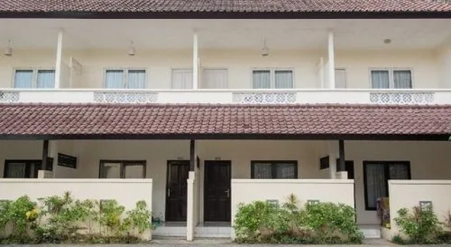 巴厘岛艾瑞水明漾 巴图贝灵16号(Airy Seminyak Kerobokan Batu Belig 16 Bali)