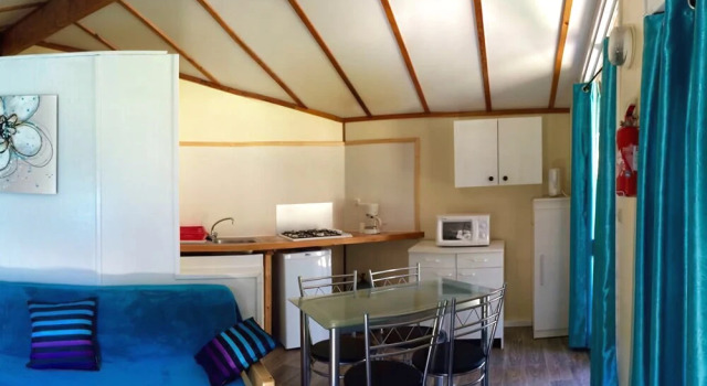 Domaine des Fadarelles, Book Hotel Saint-Jean-du-Bruel Aveyron