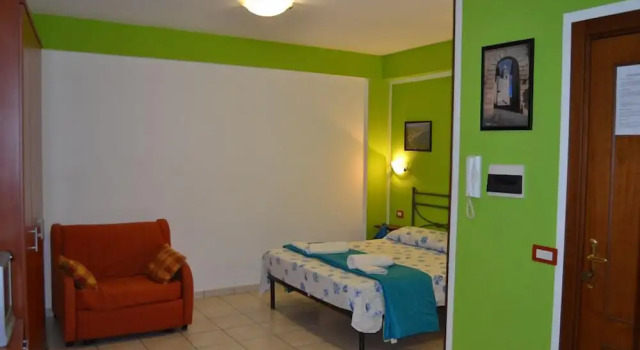 Standard Studio 1 Schlafzimmer Case Love Scilla