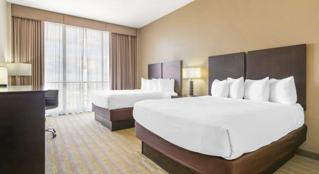 Четырёхместный номер Standard Best Western Corpus Christi