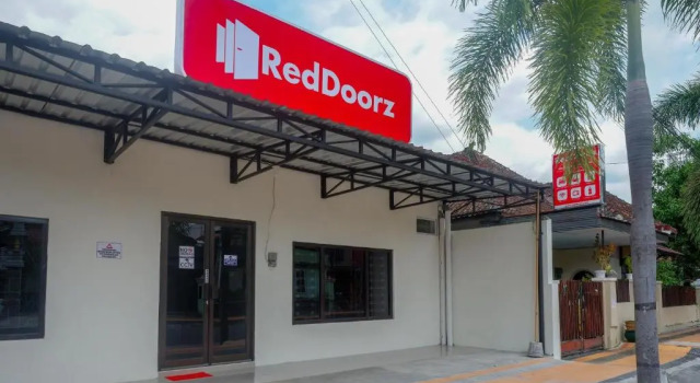 RedDoorz Syariah Near RS Soeradji Pemuda Klaten