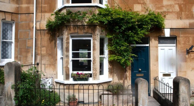 Splendid 3 Bedroom House Near Roman Bath, Забронировать Отель Отели Bath and North Somerset 3 звезды, 3*