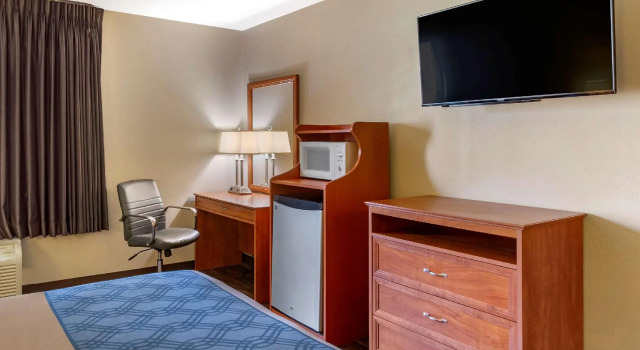 Двухместный номер Standard Econo Lodge Inn and Suites Sandy