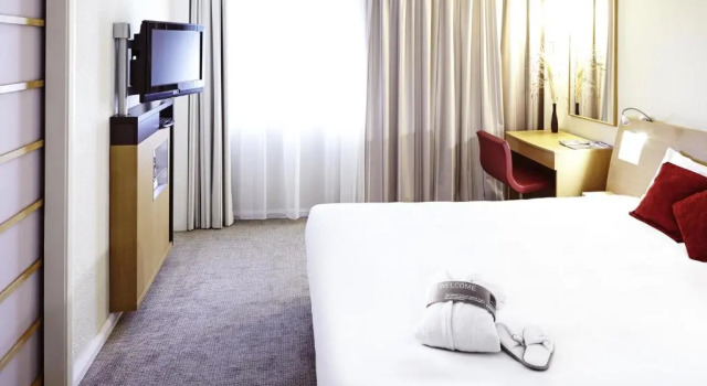Люкс Novotel Sheffield Centre