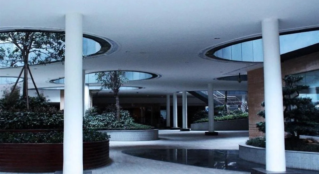 Chengdu Happy Holiday Inn