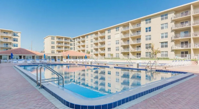 SCG206 - Sea Coast Gardens by RedAwning, Забронировать Отель Отели Нью-Смирна-Бич 3 звезды, рядом с Парк 27 Авеню, 3*
