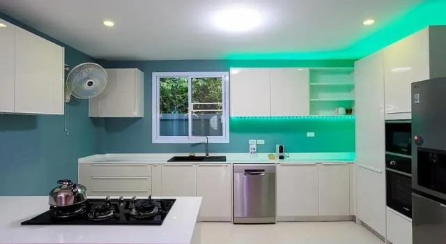Вилла Renovated 3BR Pool Villa Near Beach V228