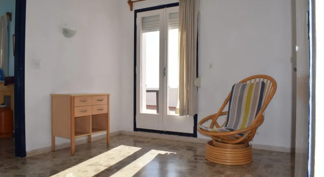 Calafate 5, Book Hotel Hoteller i Calafat med parkering, Parkering