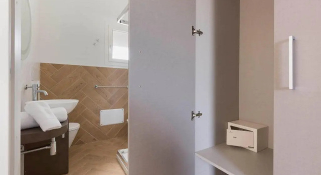 Апартаменты Absolute Suite Apartments