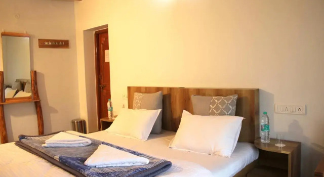 1 BR Boutique stay in Shanti Stupa Rd Leh,, Leh, by GuestHouser (3FFE), Забронировать Бутик-отель Бутик-отели Лех, рядом с Namgyal Tsemo Gompa, Бутик-отель