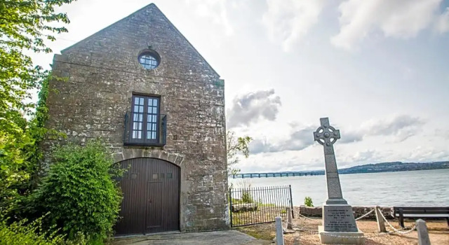 The Old Boathouse, Buchen Sie Bed & Breakfast Wormit Fife