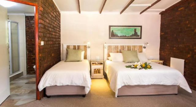 Трёхместный номер Standard с видом на сад Storms River Guest Lodge