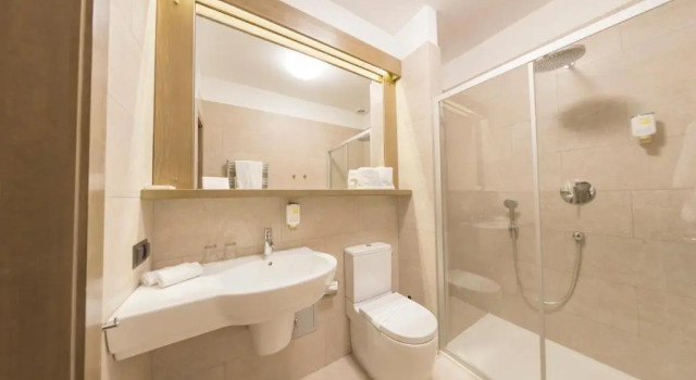Четырёхместный номер Standard Hotel Jakubus