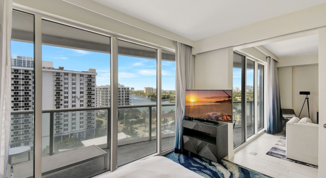 The W - Bayshore Unit 1003, Забронировать Апартаменты/квартира Апартаменты Форт-Лодердейл, рядом с Пляж Себастьян-стрит, Апартаменты/квартира