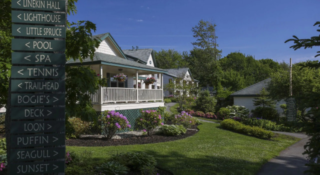 Spruce Point Inn Resort and Spa, Забронировать Отель Бутбей-Харбор Мэн